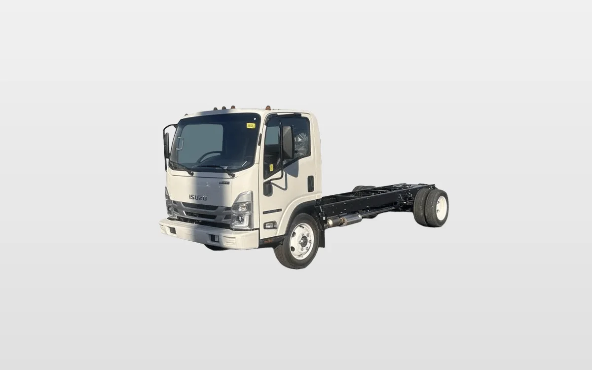 2026 Isuzu NPR - image 1
