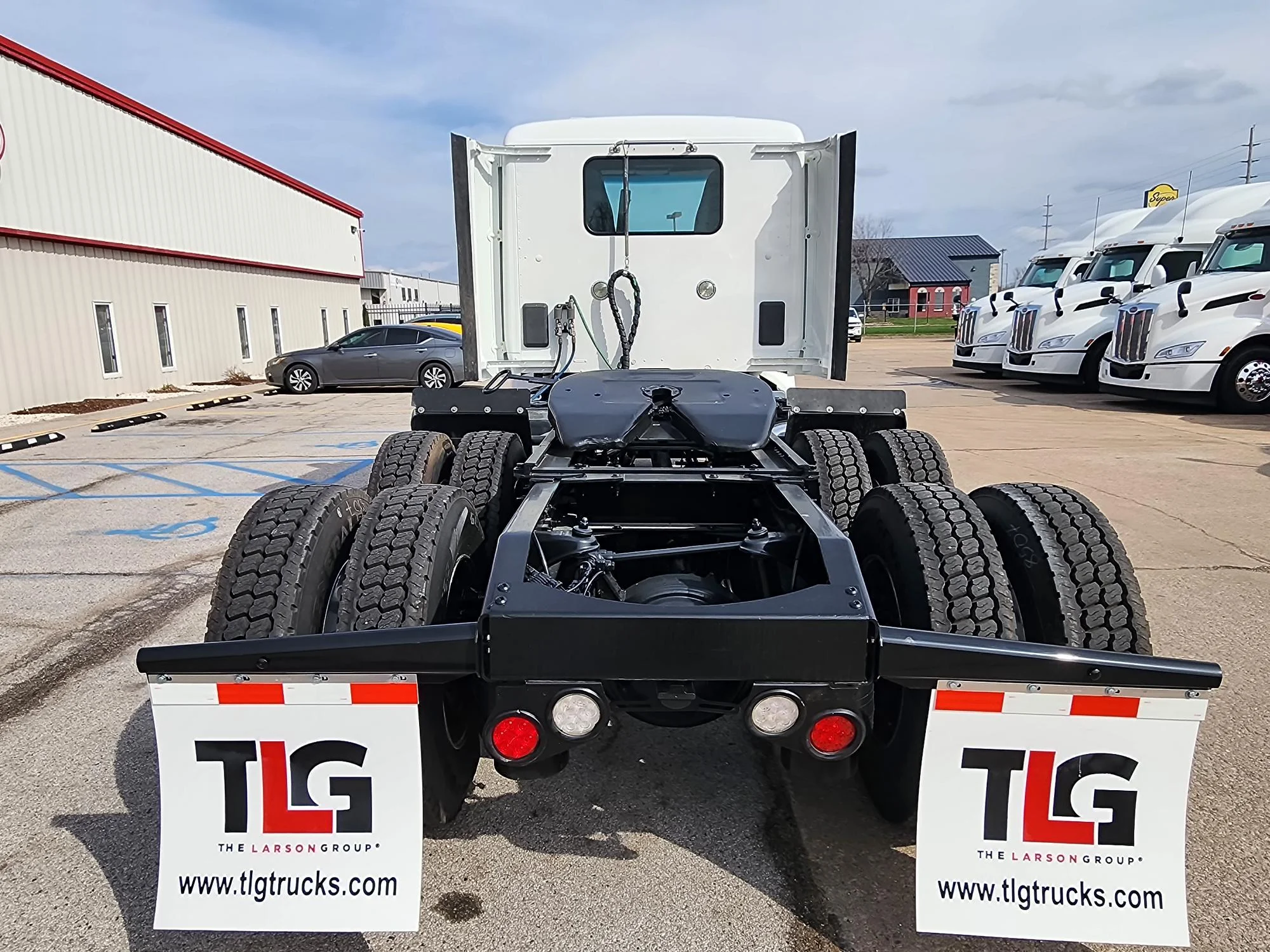 2021 Peterbilt 579 - image 5