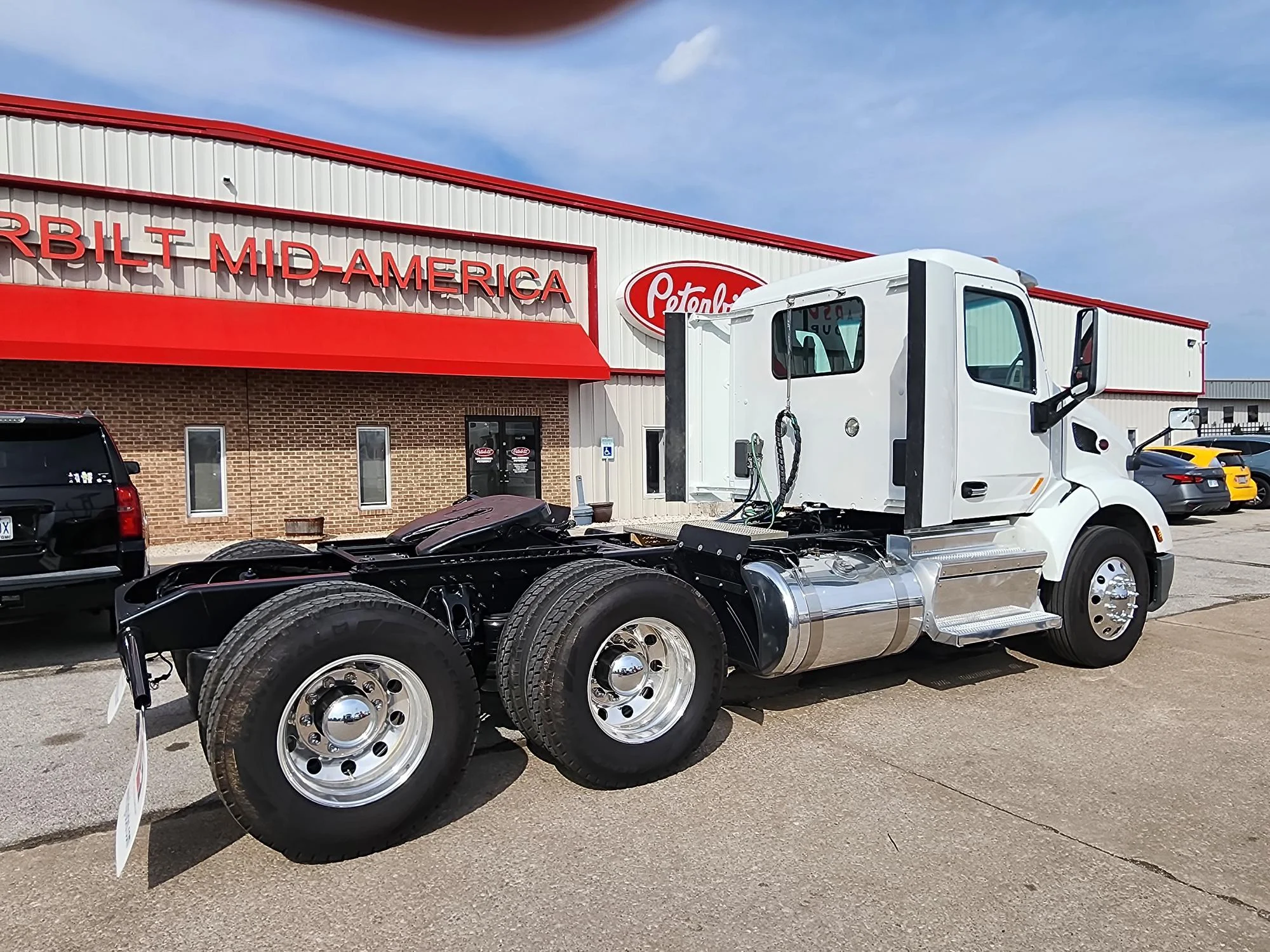2021 Peterbilt 579 in O'Fallon, MO — photo 4