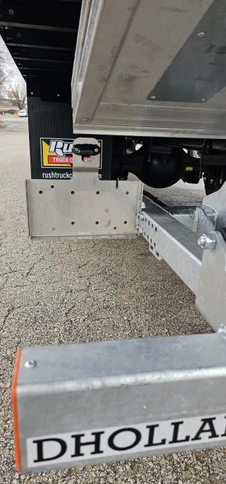 2026 Hino L6 - image 13