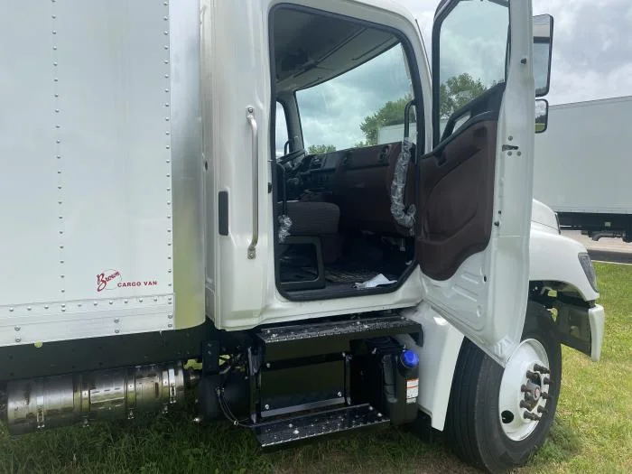 2026 Hino L6 in Olathe, KS — photo 12