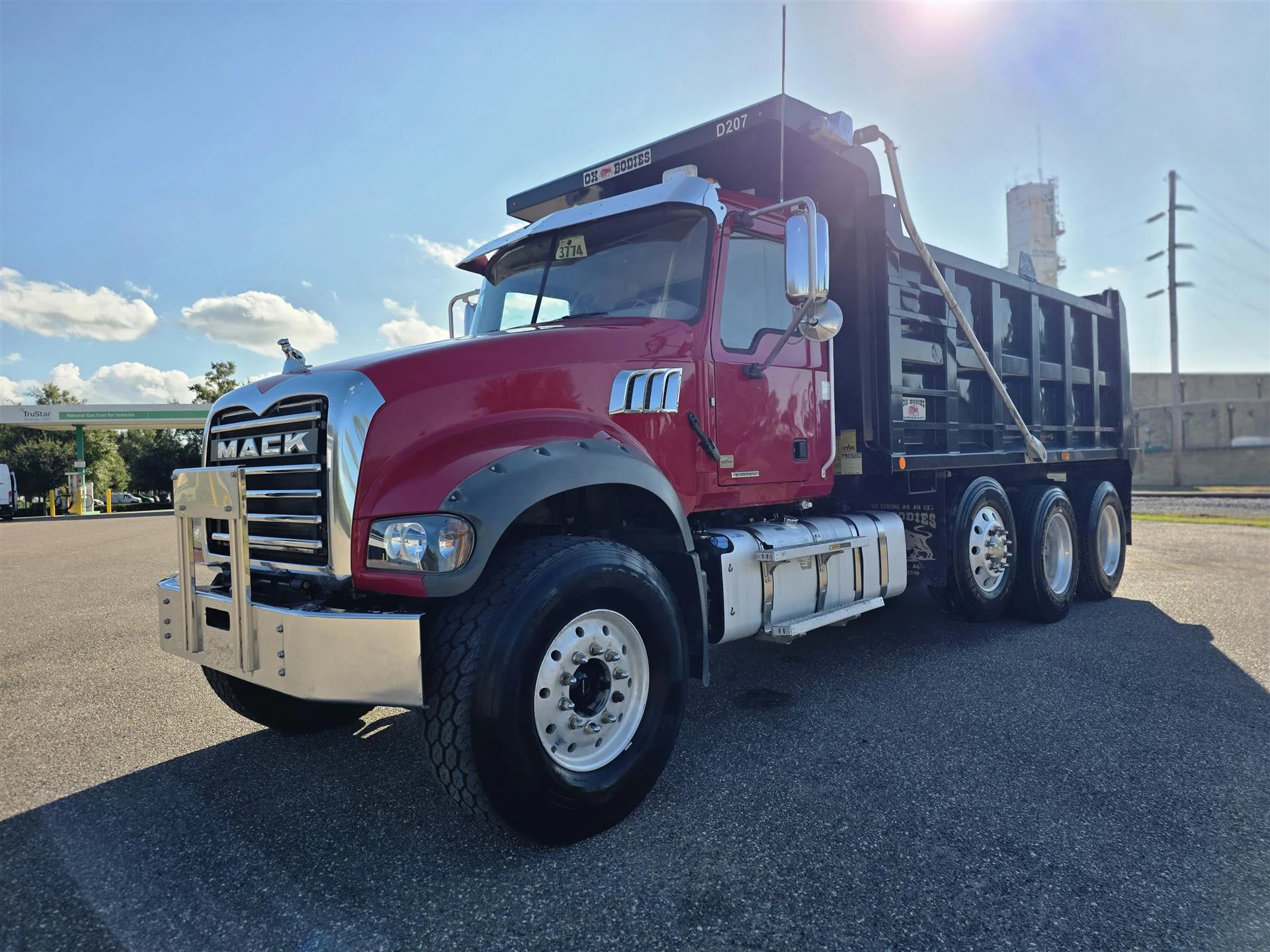 2019 Mack Granite in Orlando, FL