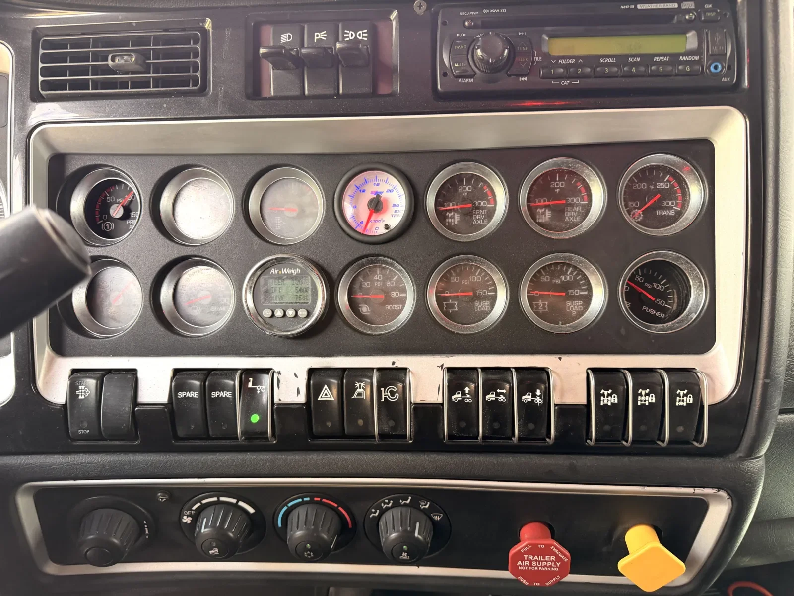 2012 Kenworth T800 in Greer, SC — photo 18