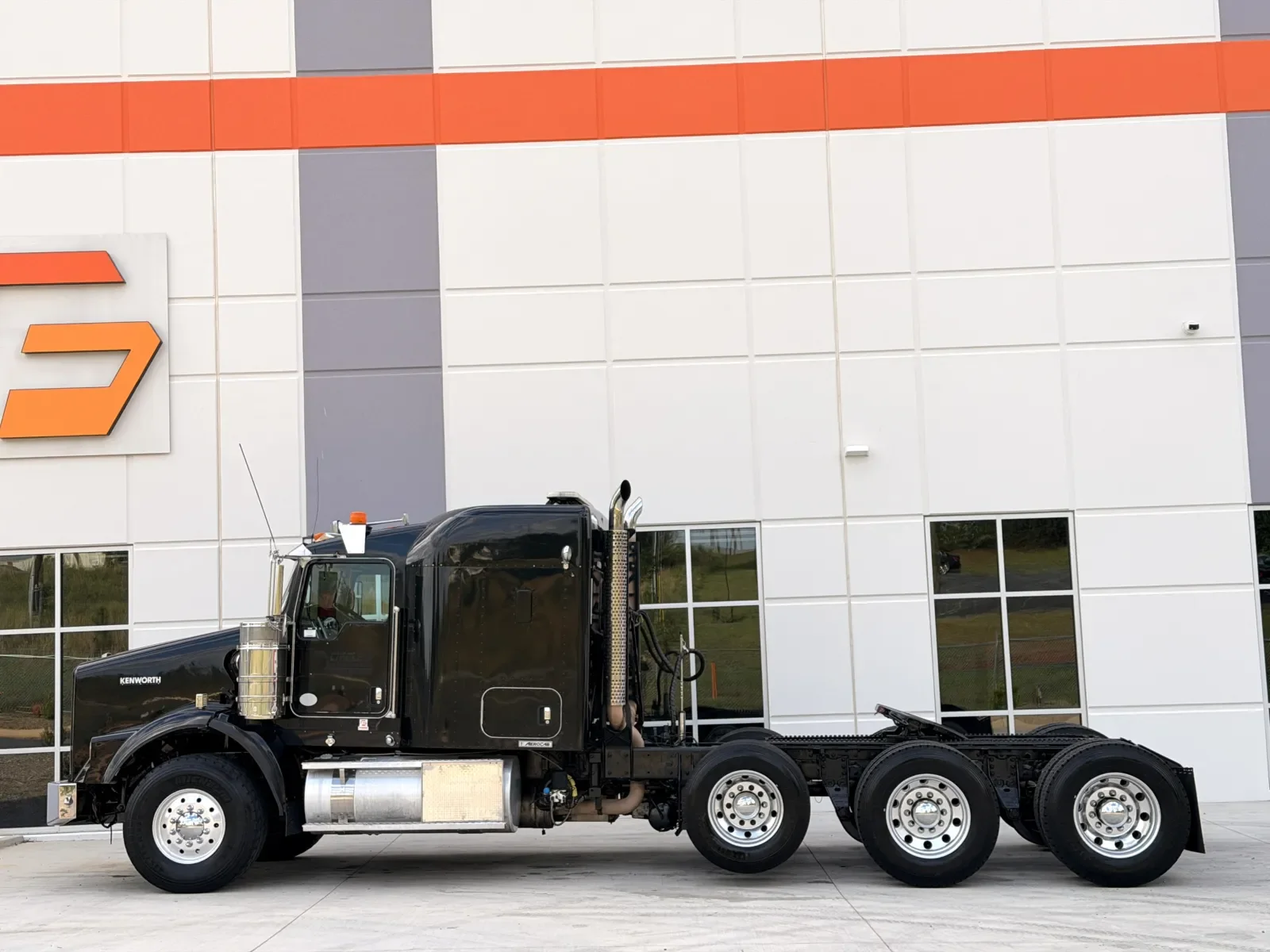 2012 Kenworth T800 in Greer, SC — photo 4