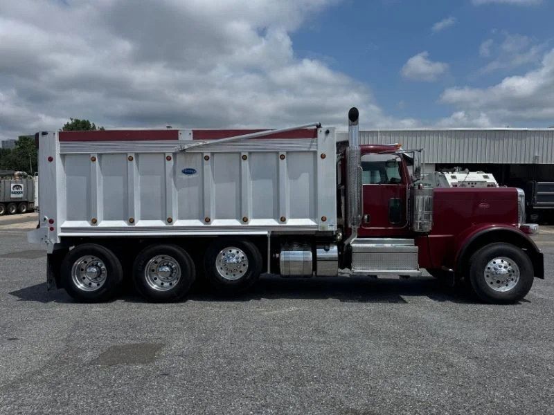 2022 Peterbilt 389 in Landover, MD — photo 10