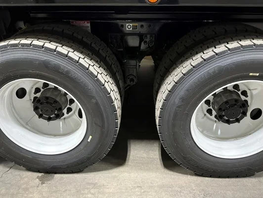 2027 Kenworth T880 in Dallas, TX — photo 6