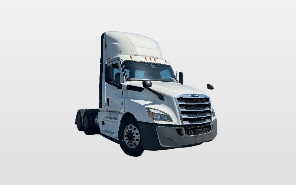 2020 Freightliner - image 1