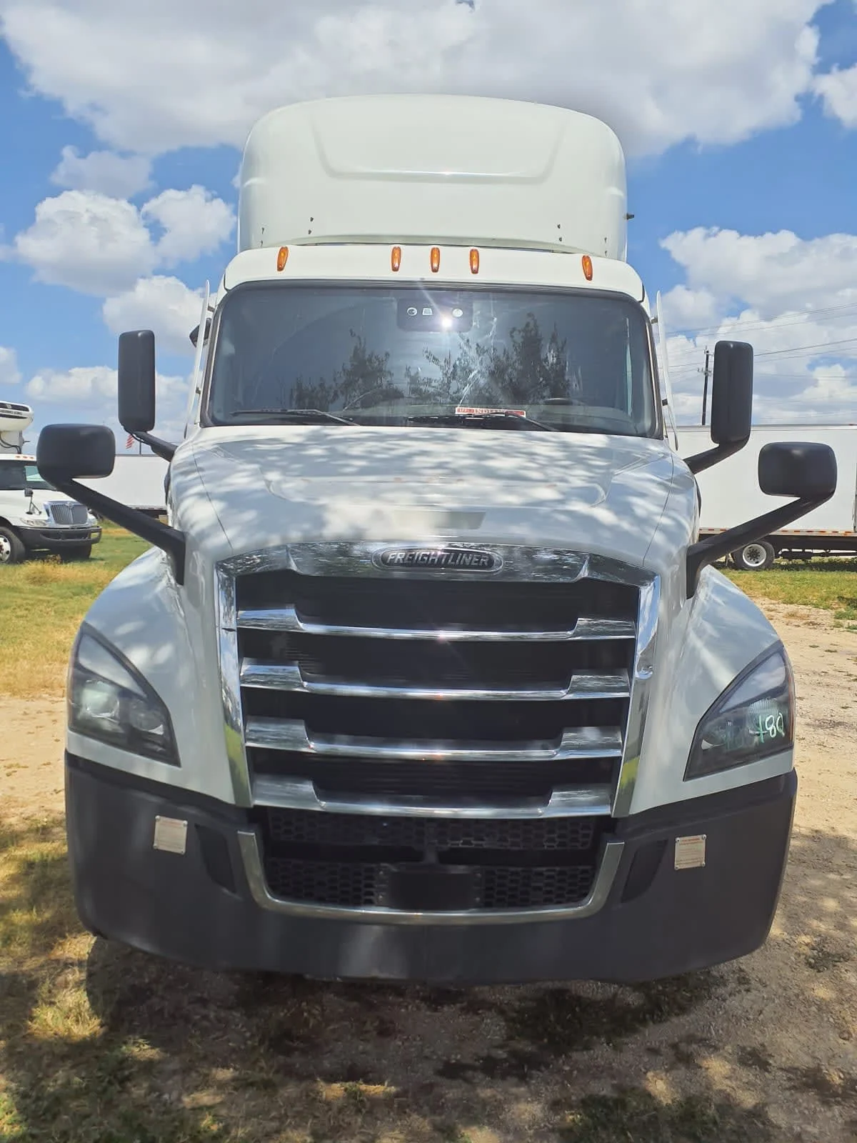 2022 Freightliner Cascadia in Converse, TX — photo 2