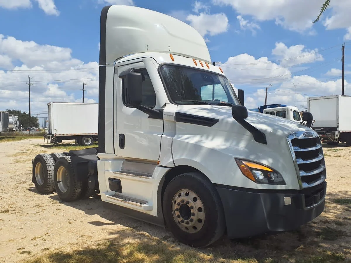 2022 Freightliner Cascadia