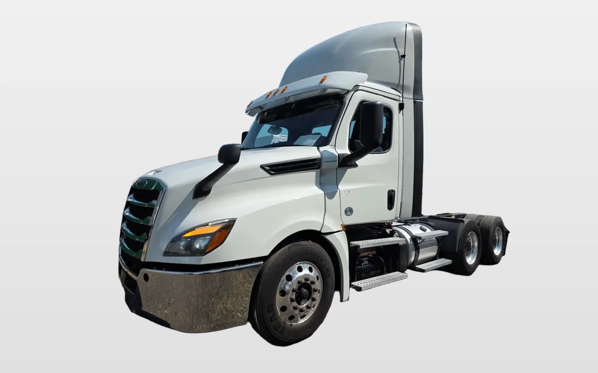 2019 Freightliner - image 1