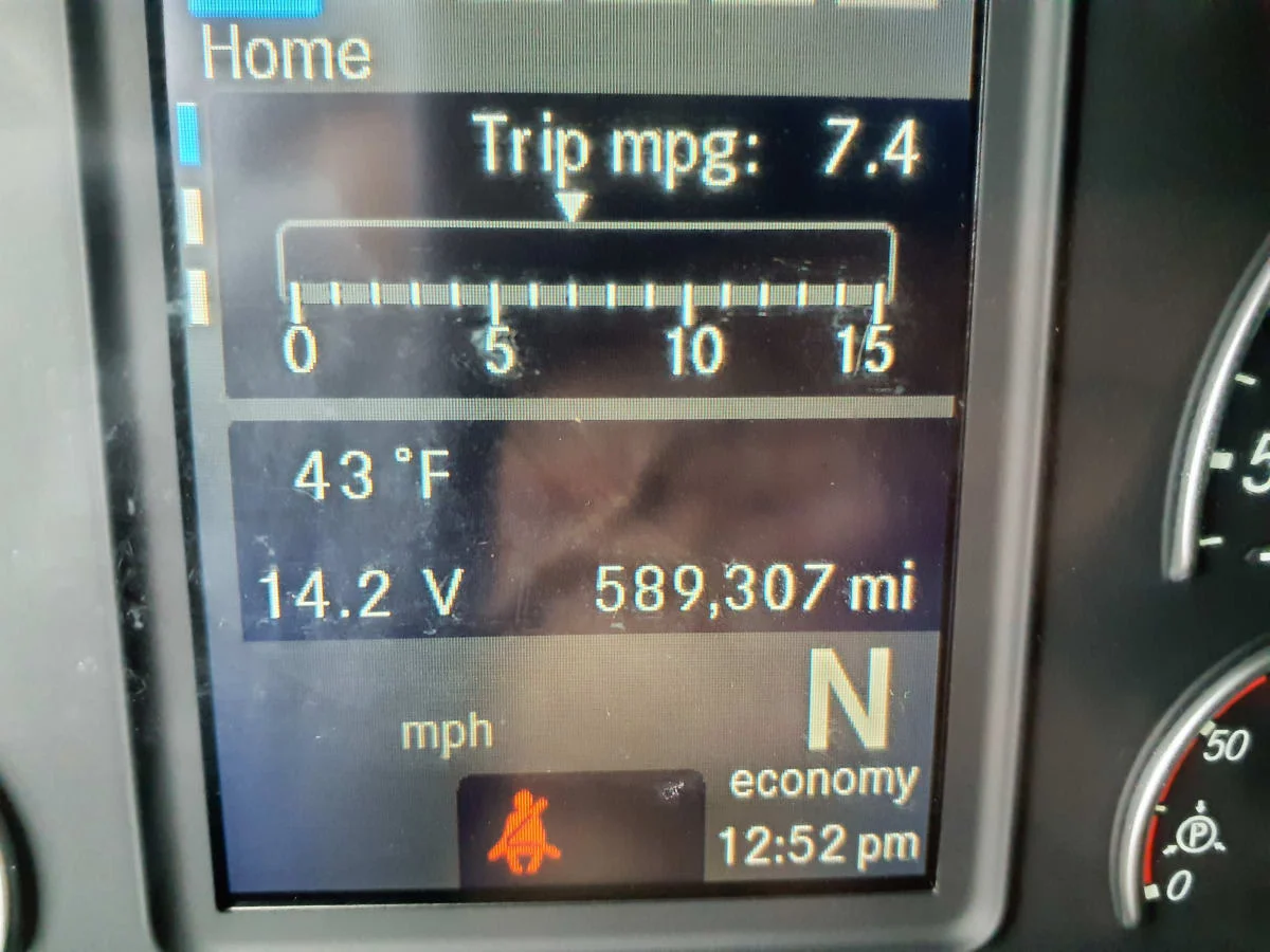 2020 Freightliner Cascadia in Oak Creek, WI — photo 9