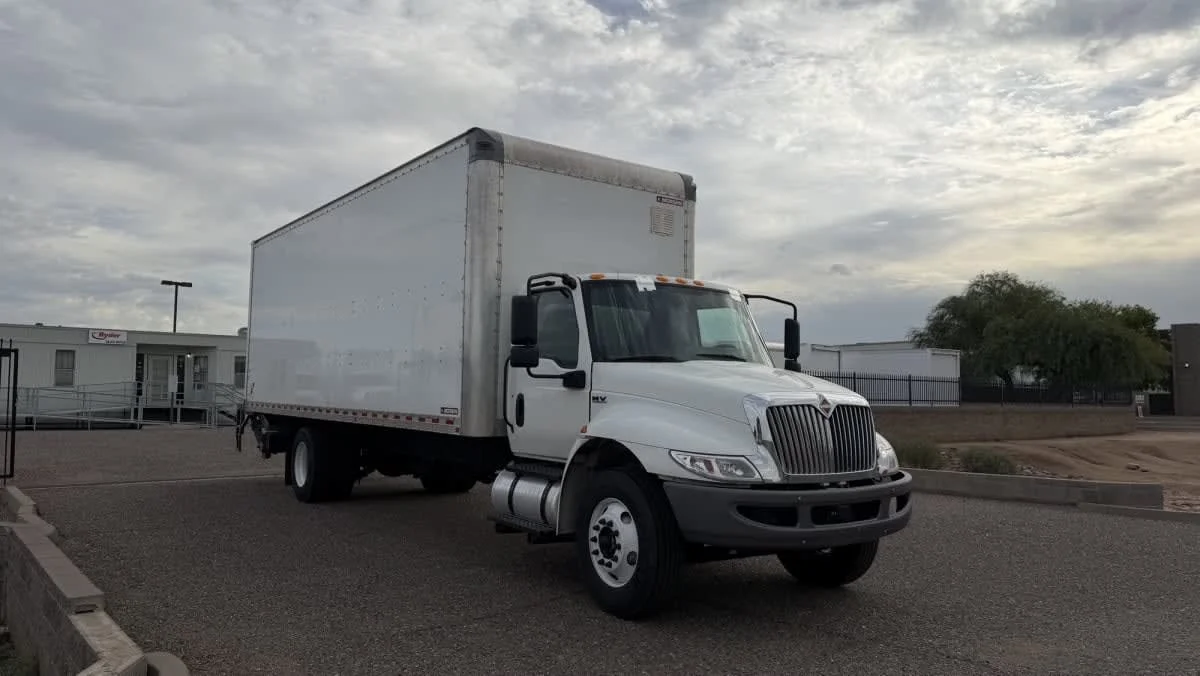 2022 International MV in Phoenix, AZ — photo 3