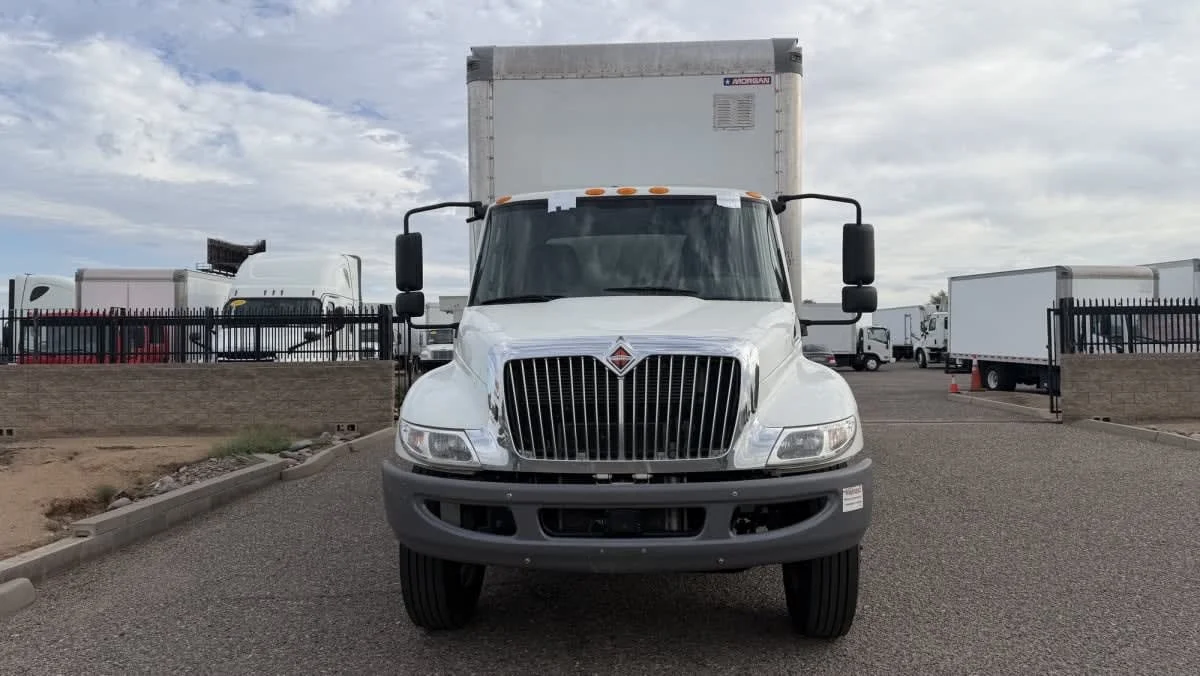 2022 International MV in Phoenix, AZ — photo 2