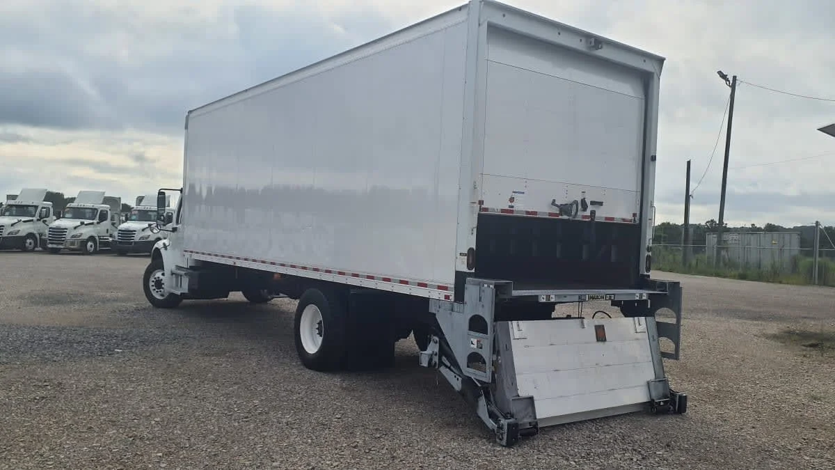 2022 Freightliner M2 106 in Birmingham, AL — photo 6