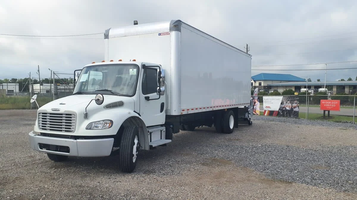 2022 Freightliner M2 106
