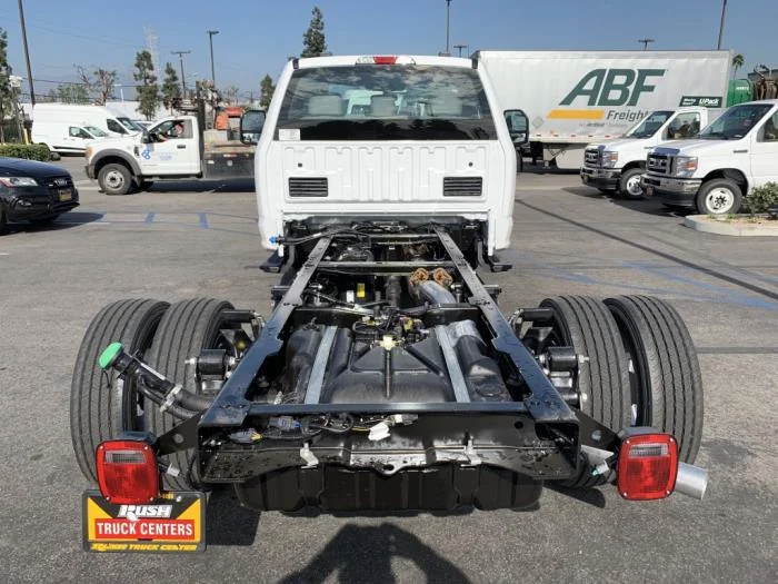 2026 Ford F-550 — photo 10
