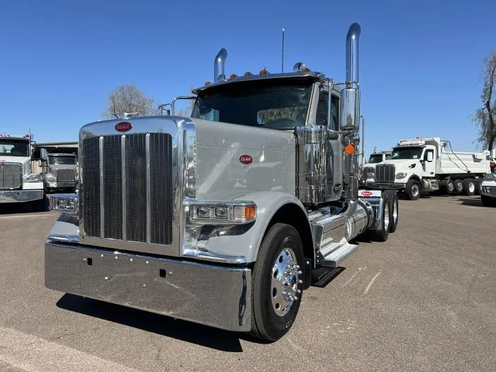 2026 Peterbilt 589 - image 3