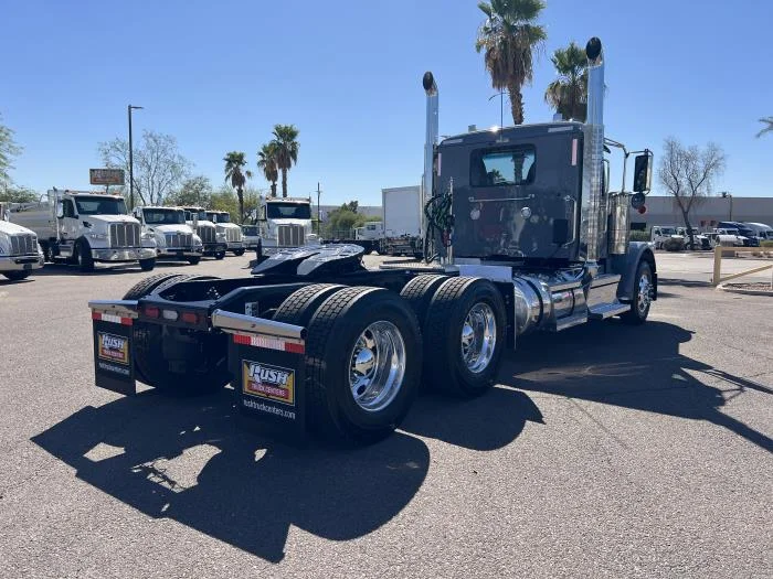 2026 Peterbilt 589 - image 7