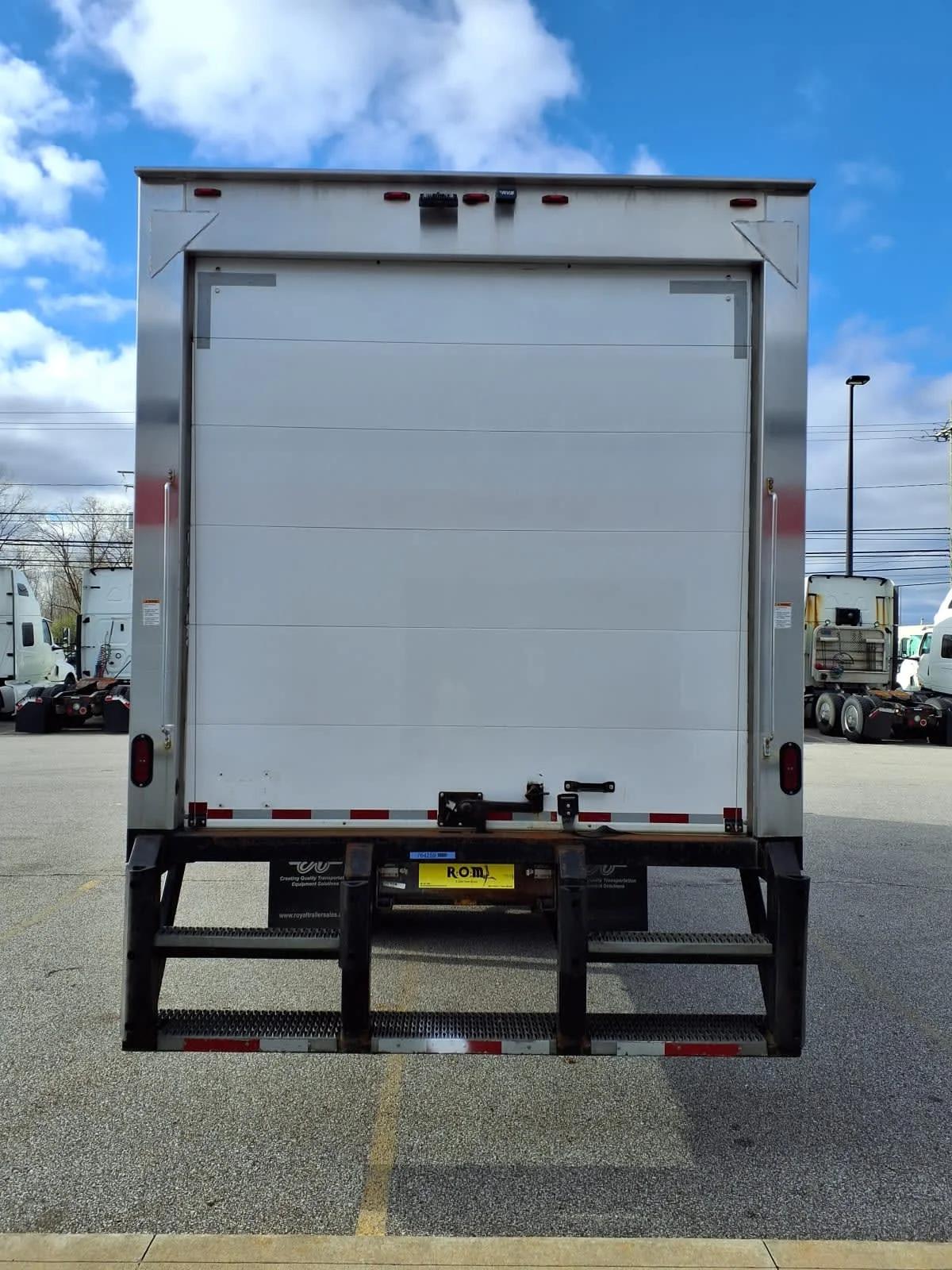 2018 International 4300 in Cleveland, OH — photo 5