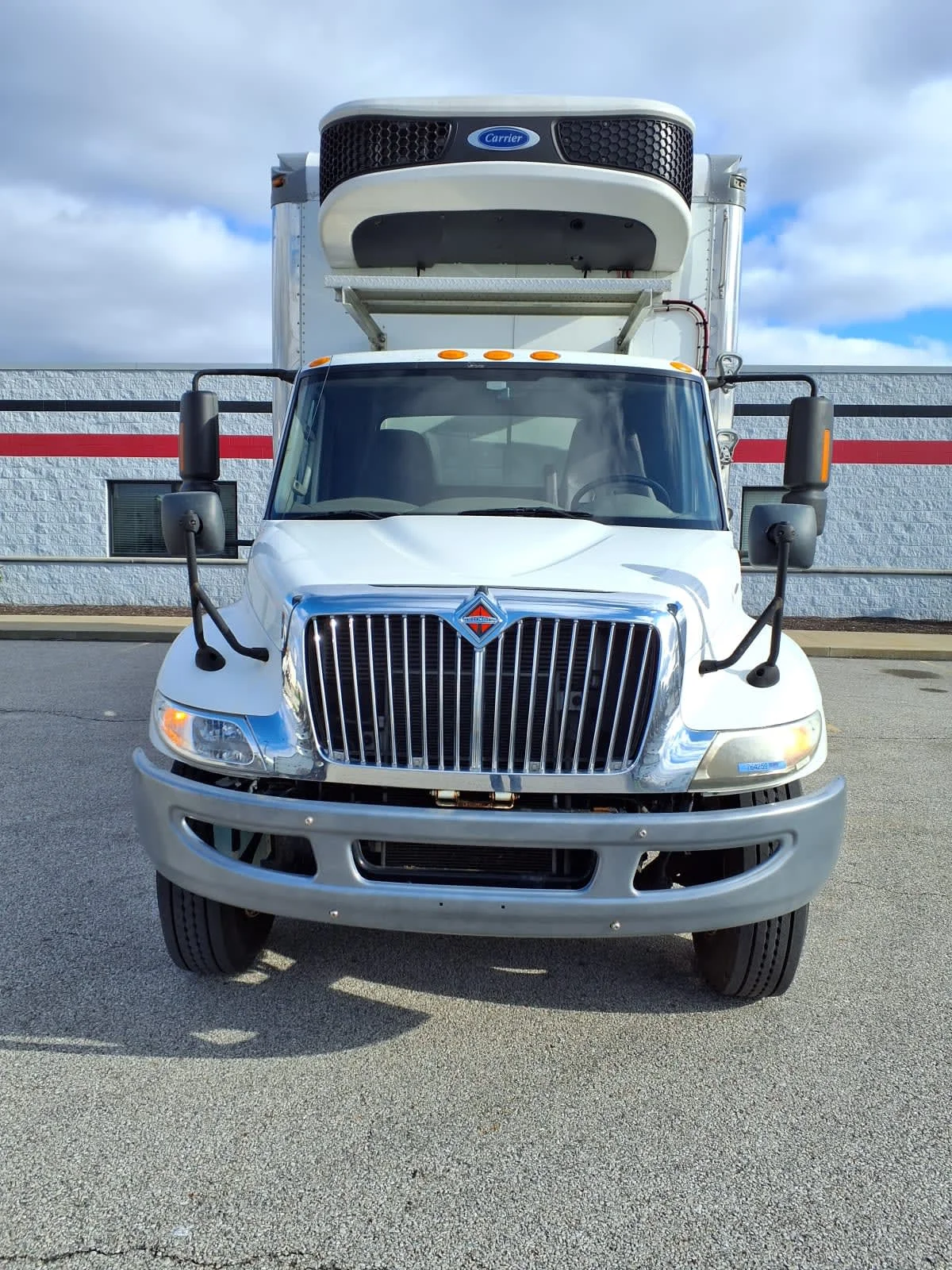 2018 International 4300 in Cleveland, OH — photo 2