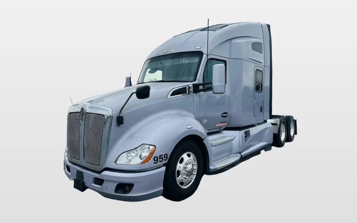 2022 Kenworth T680 - image 1