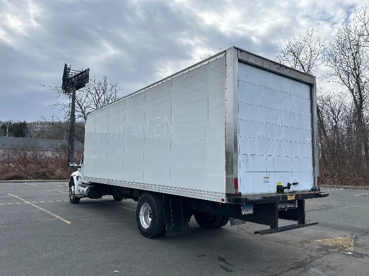 2022 International MV - image 6