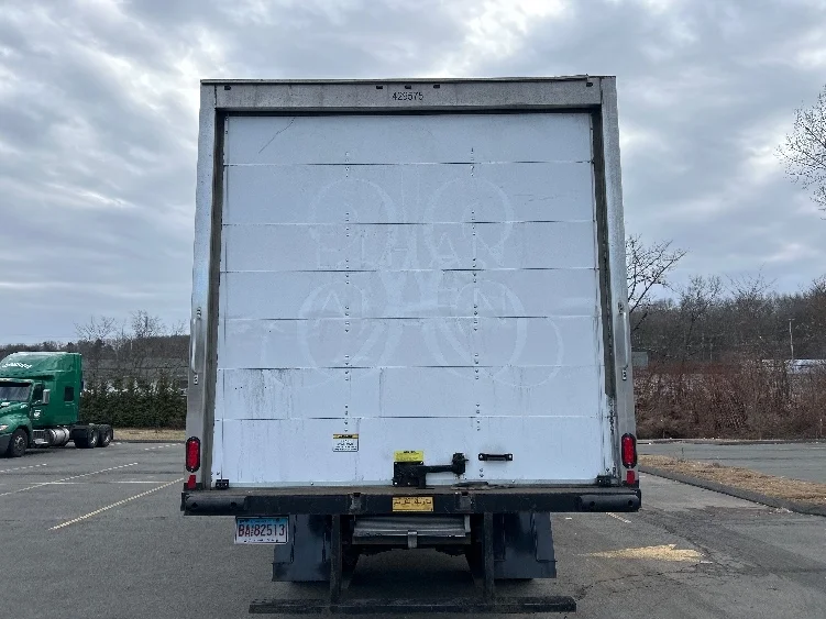 2022 International MV - image 7