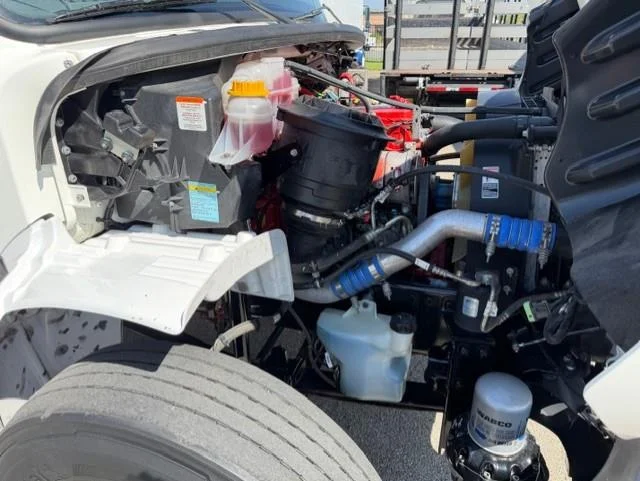 2020 Freightliner M2 106 — photo 17