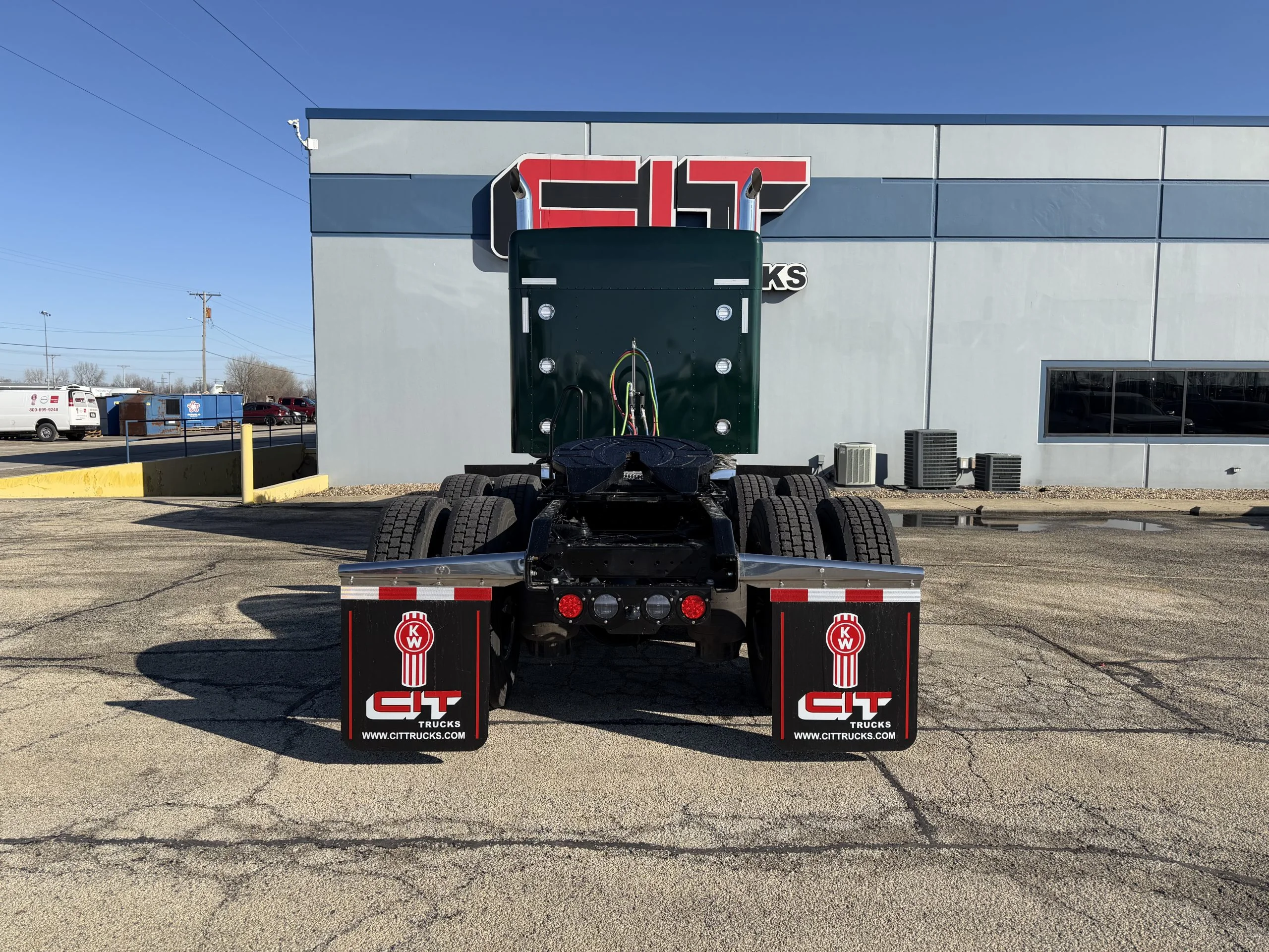 2027 Kenworth W900 - image 5