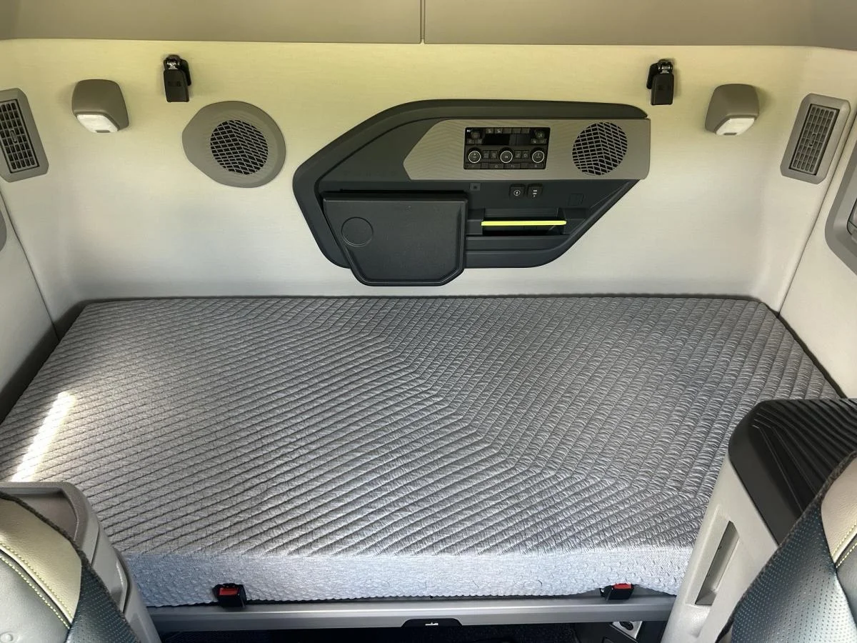 2027 Volvo in Elk River, MN — photo 12