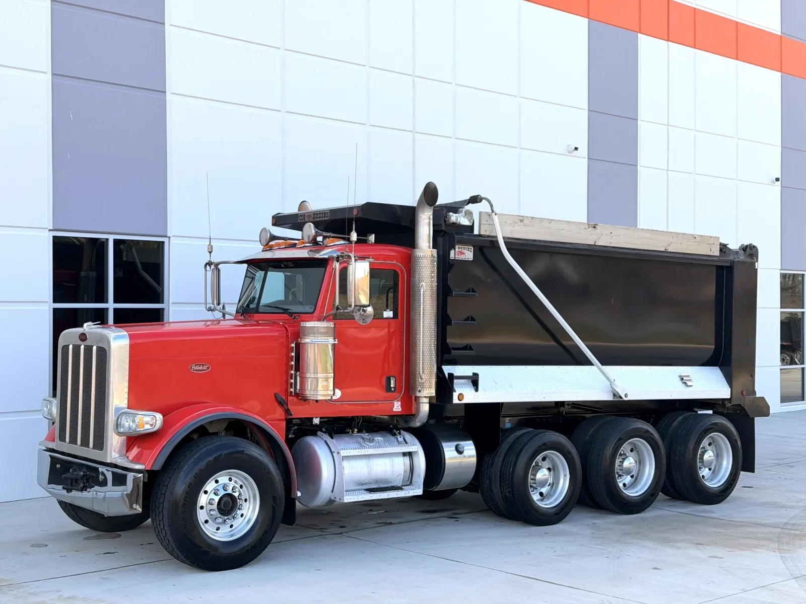 2021 Peterbilt 389 in Greer, SC — photo 3