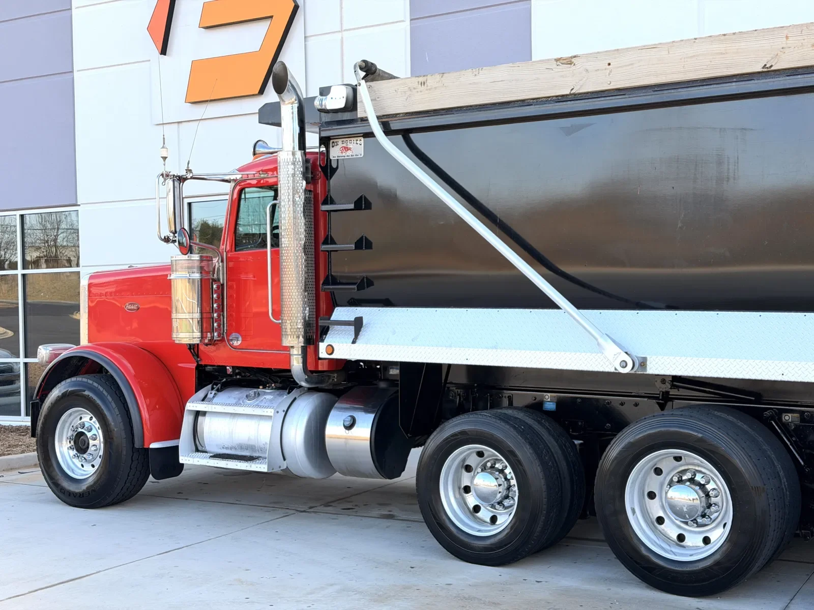 2021 Peterbilt 389 in Greer, SC — photo 9