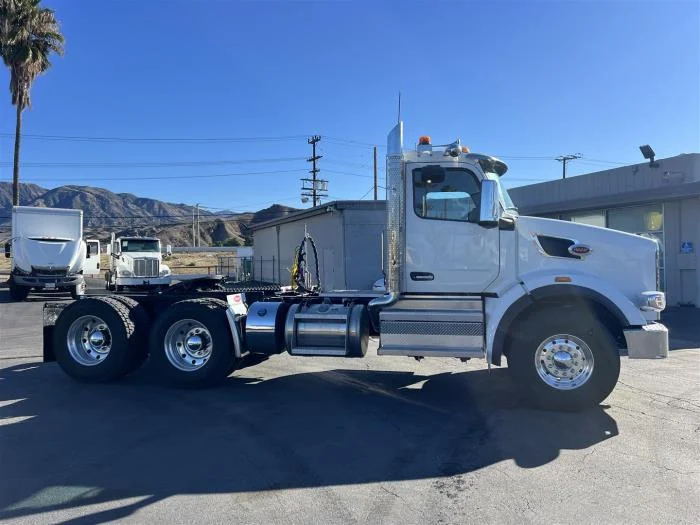2027 Peterbilt 567 in Sylmar, CA — photo 8