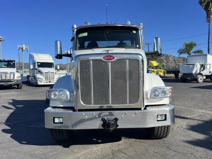 2027 Peterbilt 567 in Sylmar, CA — photo 6