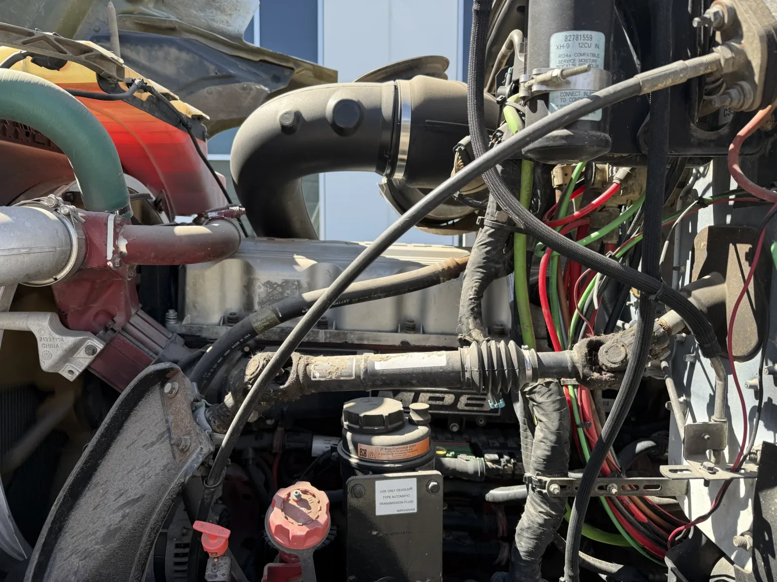 2013 Mack Pinnacle in New Lenox, IL — photo 12