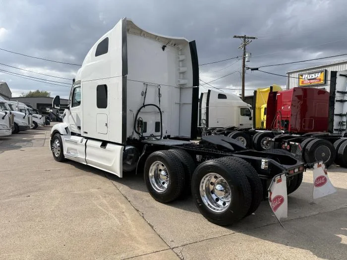 2024 Peterbilt 579 — photo 4