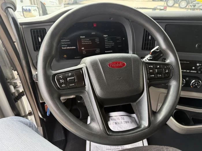 2024 Peterbilt 579 — photo 5