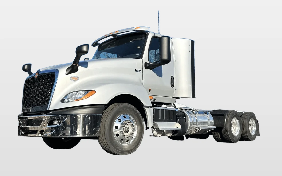 2025 International LT - image 1