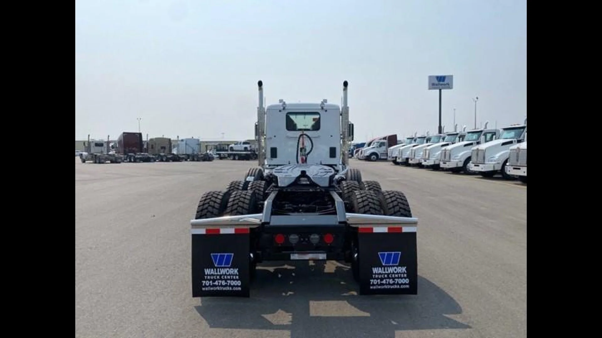 2026 Kenworth T880 in Fargo — photo 4