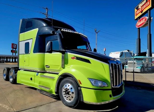 2022 Peterbilt 579 - image 6