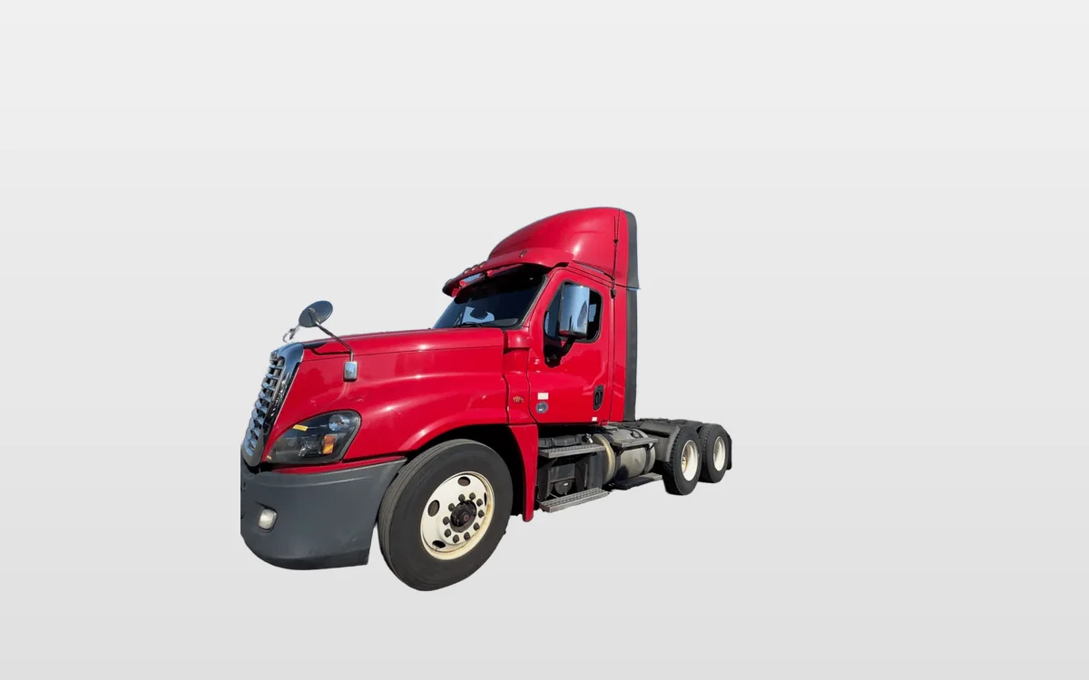 2019 Freightliner Cascadia - image 1