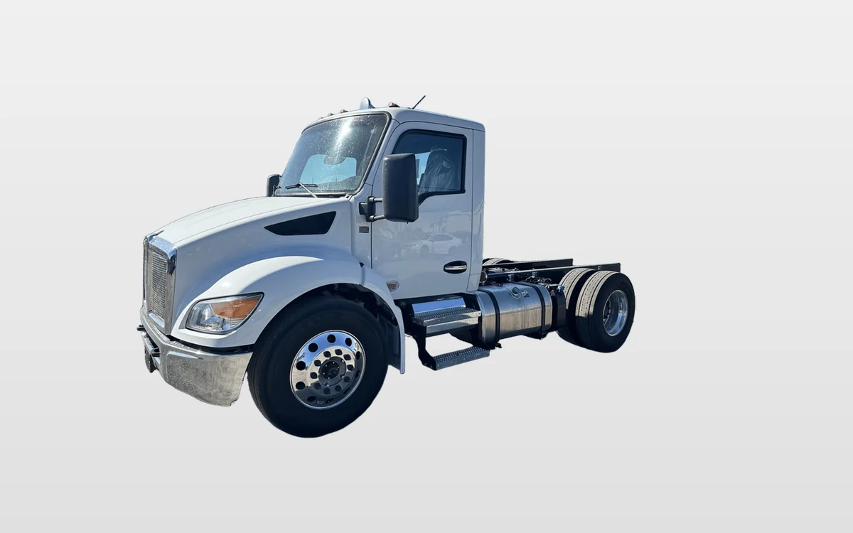 2025 Kenworth - image 1
