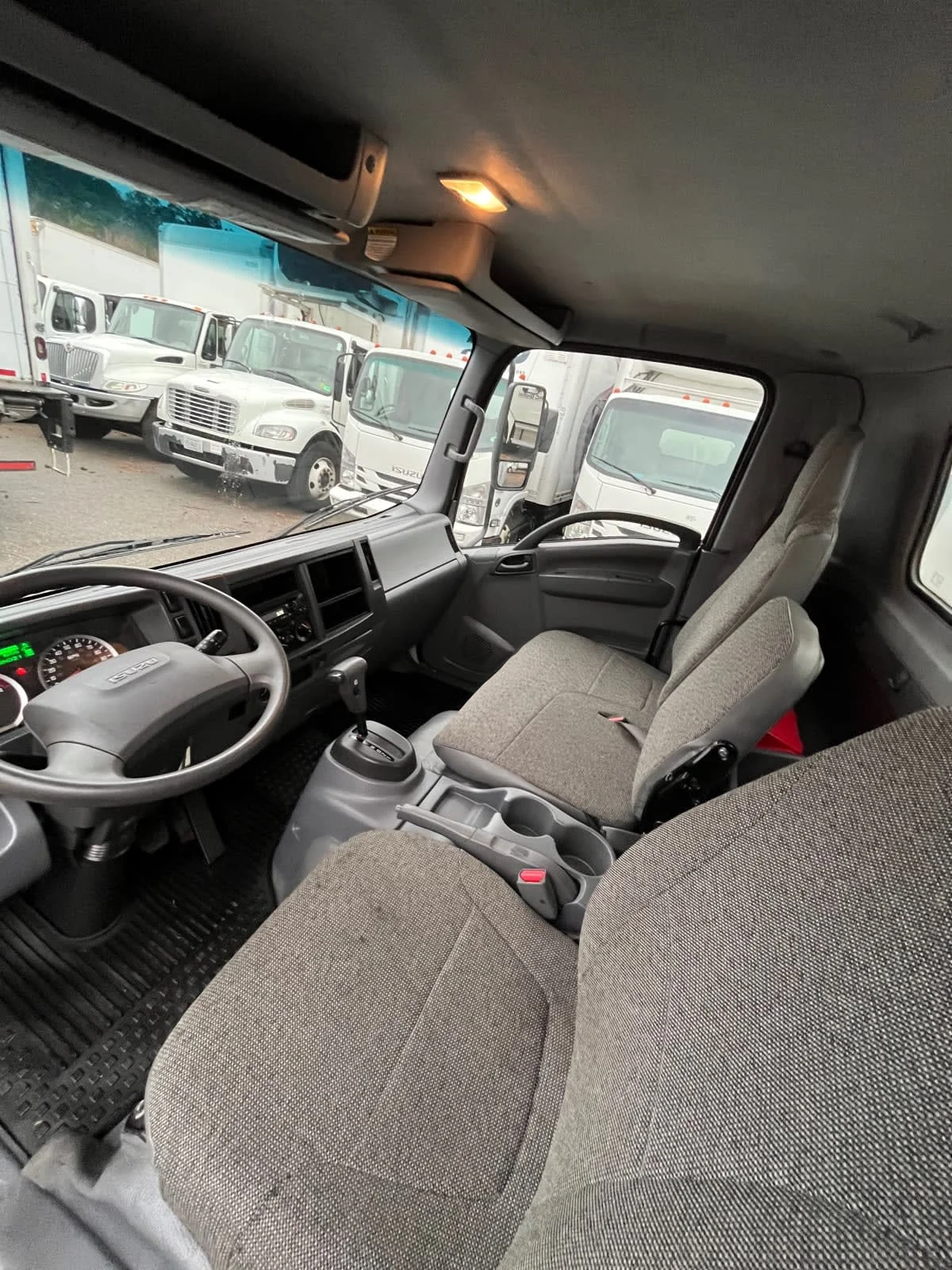 2020 Freightliner M2 106 in Ashland, VA — photo 7