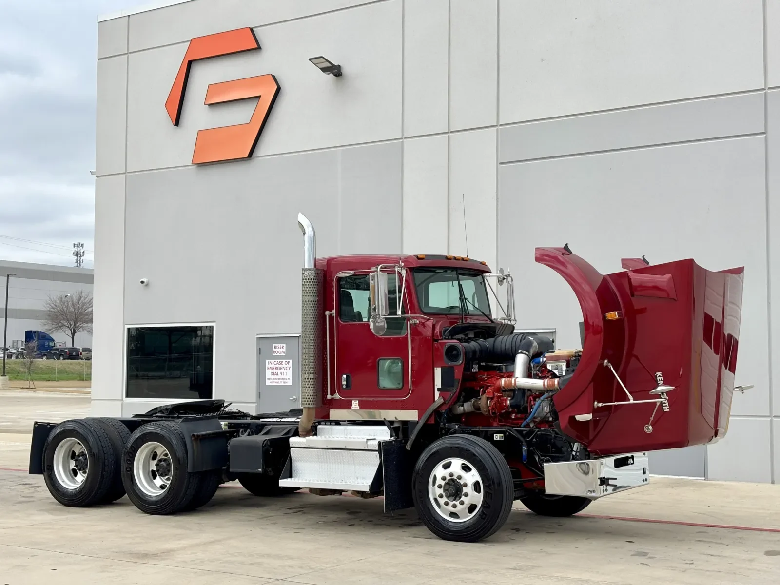 2020 Kenworth T800 in Hutchins, TX — photo 9