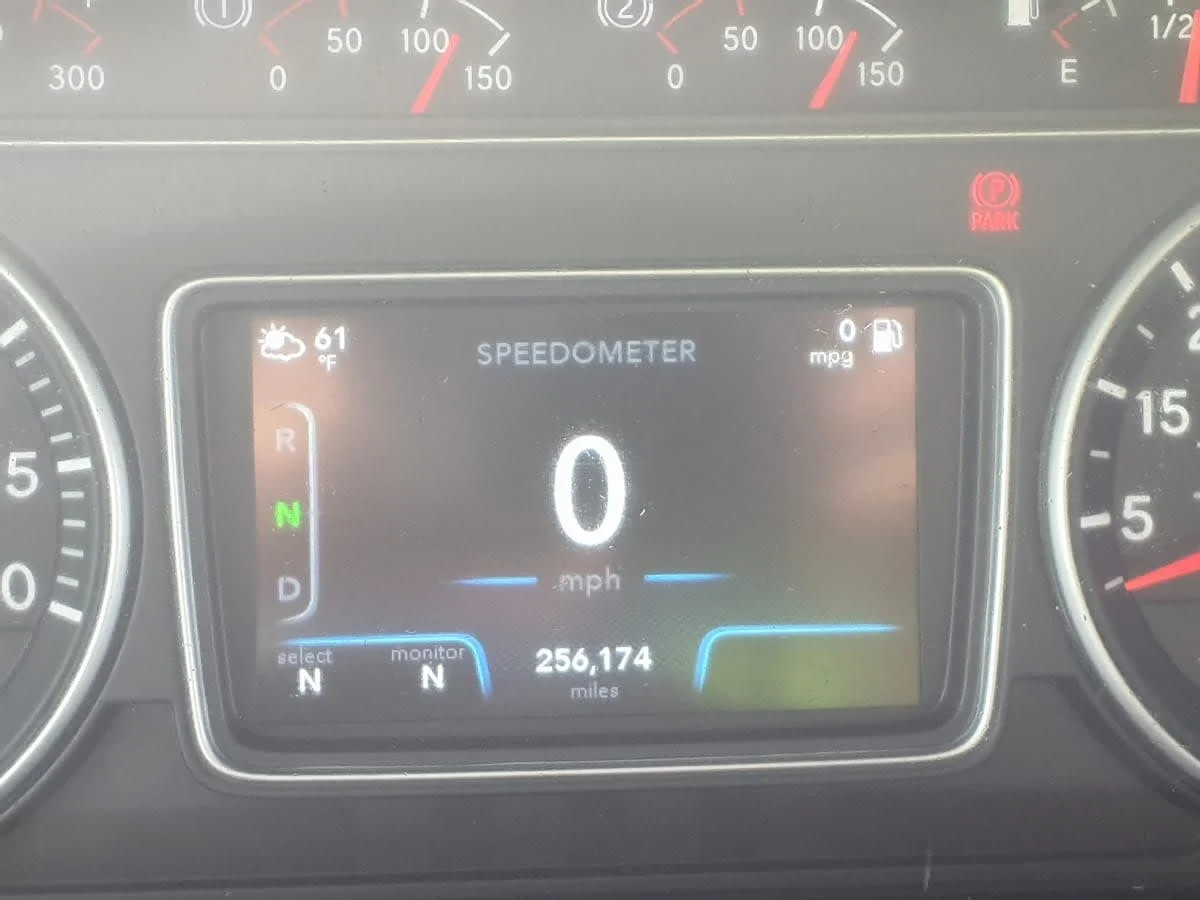 2019 International MV - image 11