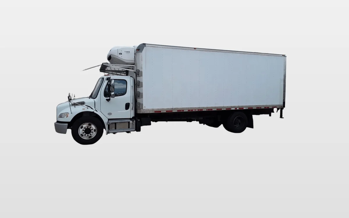 2018 Freightliner M2 106 - image 1