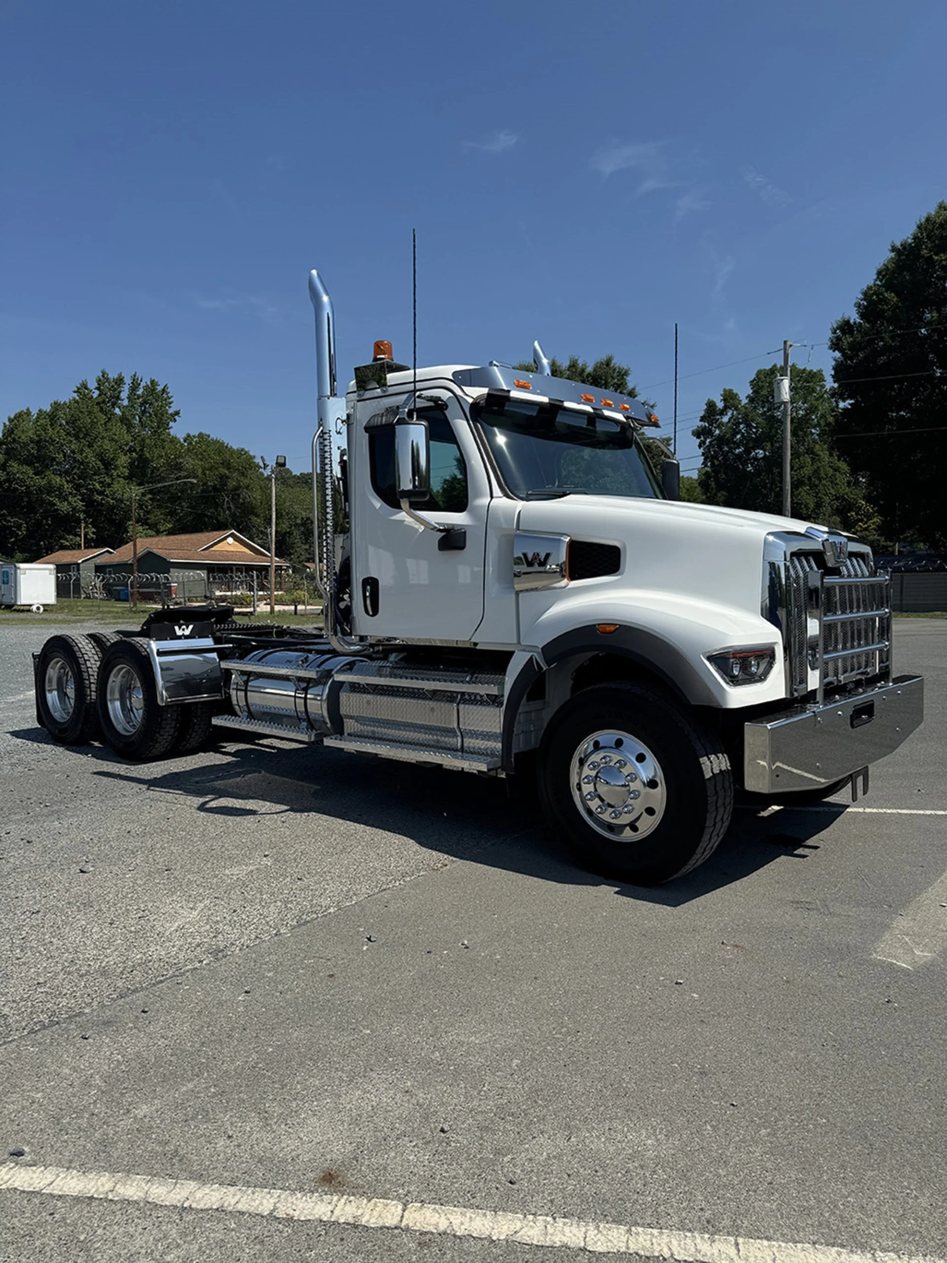 2027 Western Star 49X — photo 3