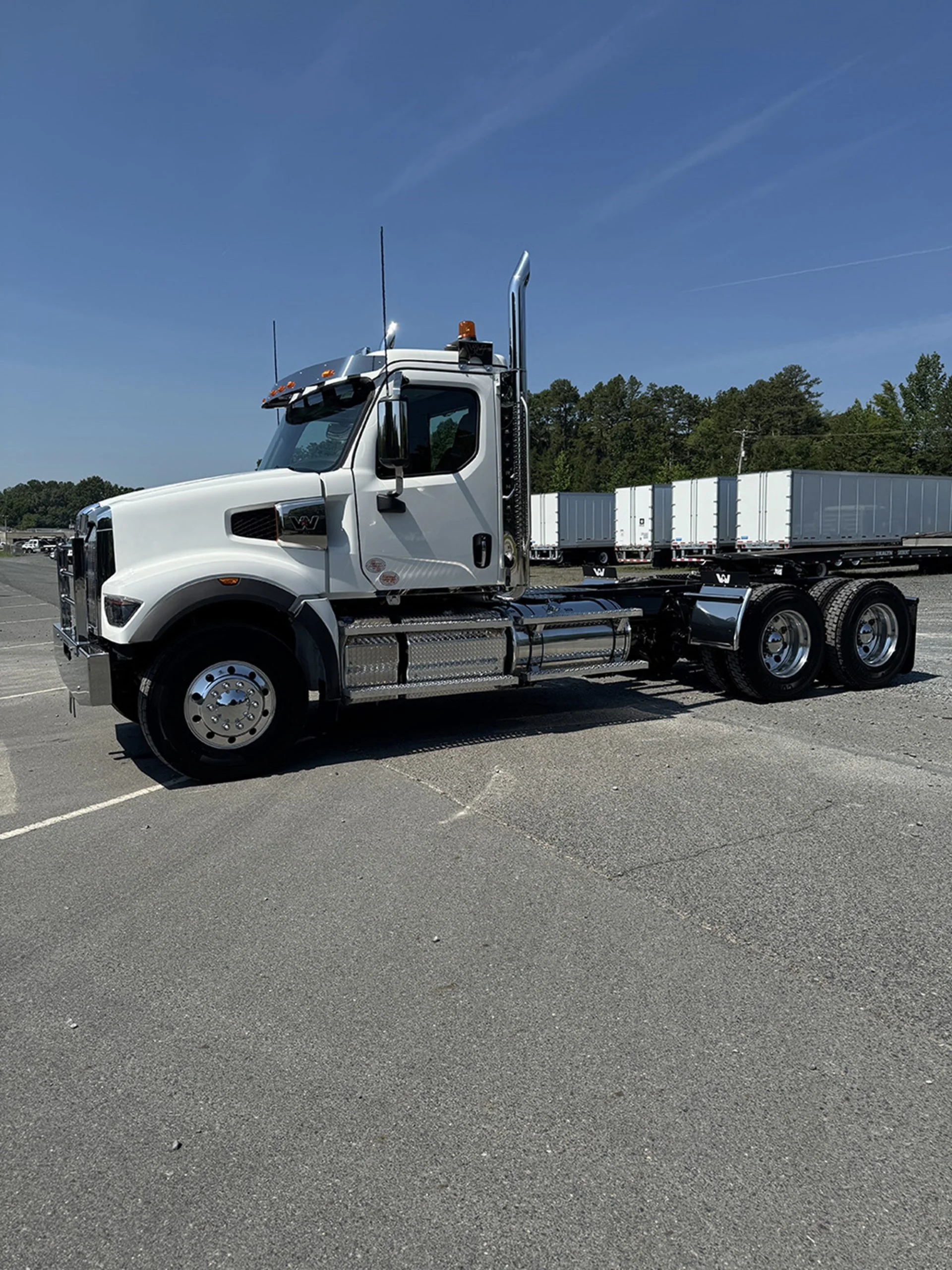 2027 Western Star 49X — photo 2