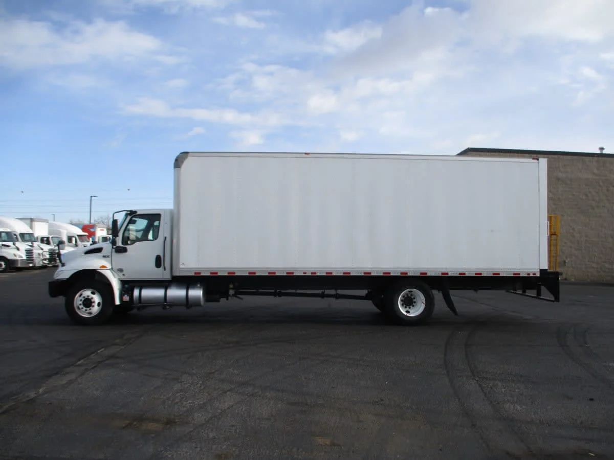 2020 International MV - image 16