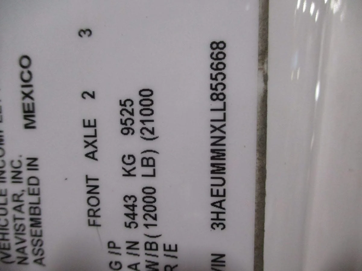 2020 International MV - image 13